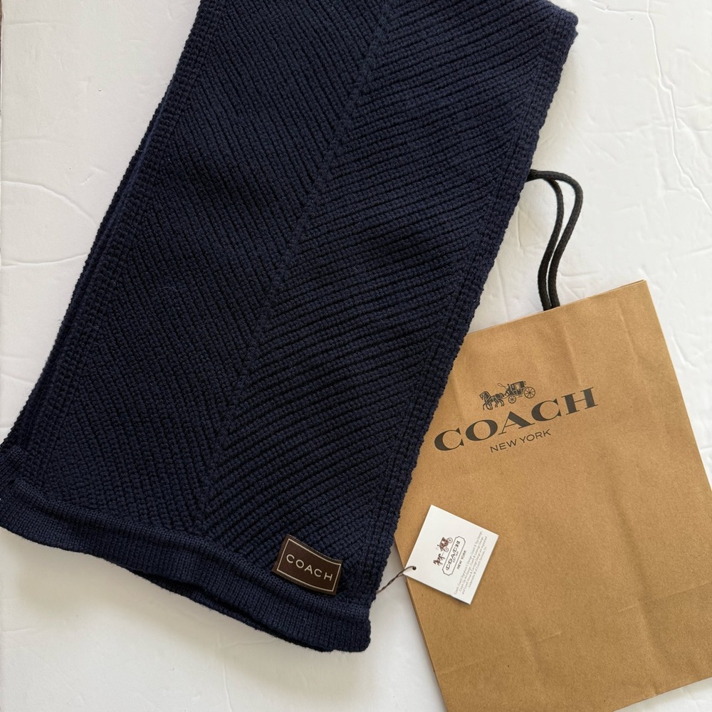 NWT Coach Navy Knit Scarves Dark Blue Gift Simple Classy Old Money Timeless